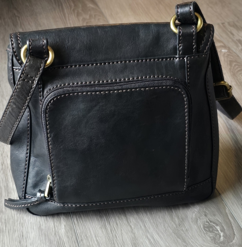 Fossil Black Carson Genuine Leather Crossbody Interior Wallet Gold Hardware - Picture 4 of 13